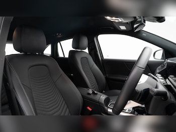 Used Mercedes-Benz GLA 2024 for sale - 78606861: Photo
