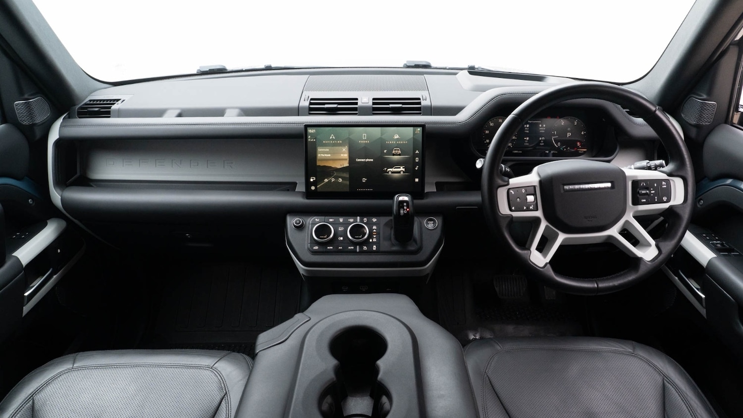 Used Land Rover Defender 2023 for sale - 76526518: Photo 2