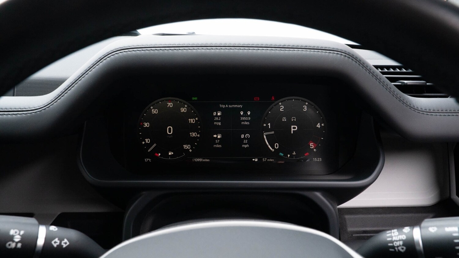 Used Land Rover Defender 2023 for sale - 76526518: Photo 27