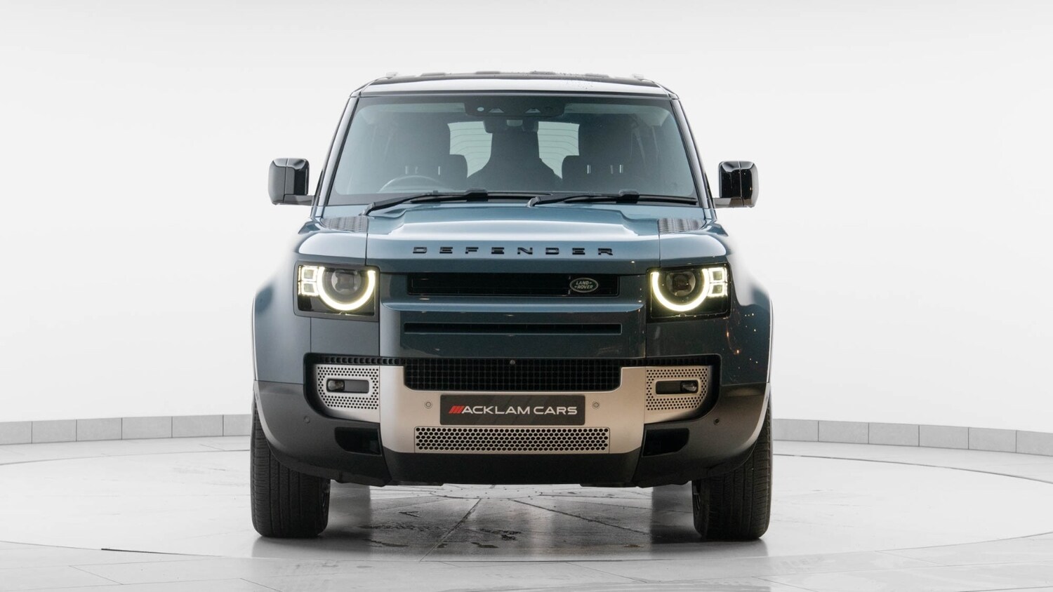 Used Land Rover Defender 2023 for sale - 76526518: Photo 6