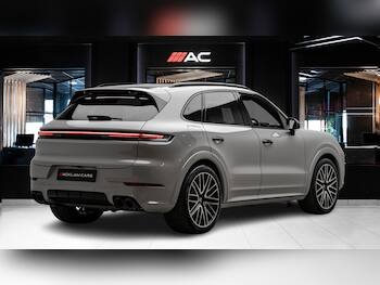 Used Porsche Cayenne 2024 for sale - 79868972: Photo