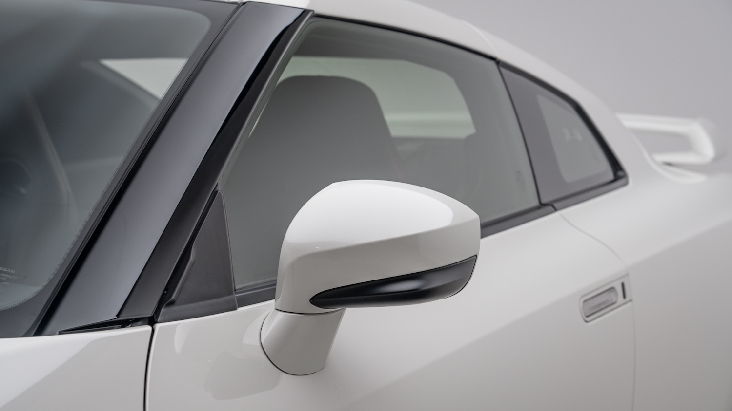 Used Nissan GT-R 2017 for sale - 77012986: Photo 33