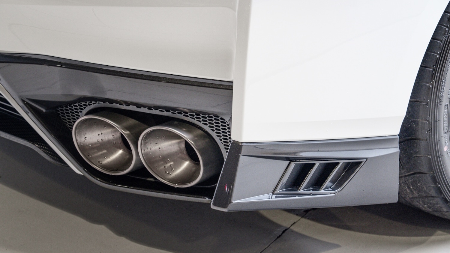 Used Nissan GT-R 2017 for sale - 77012986: Photo 37