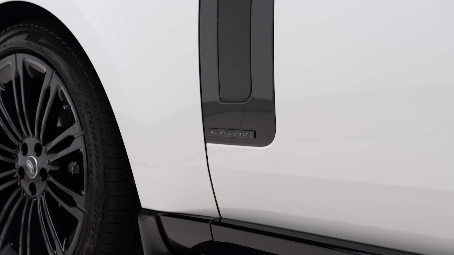 Used Land Rover Range Rover 2023 for sale - 77326305: Photo 11