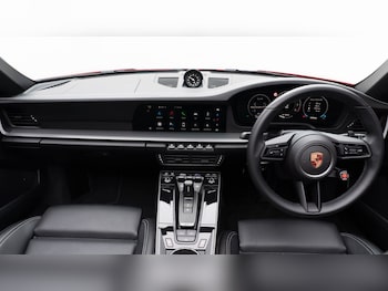 Used Porsche 911 2025 for sale - 76183857: Photo 3