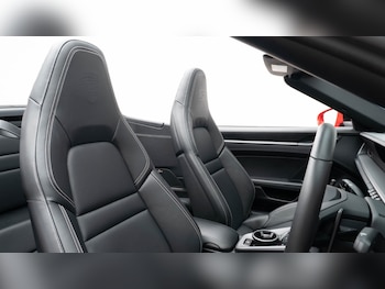 Used Porsche 911 2025 for sale - 76183857: Photo 4