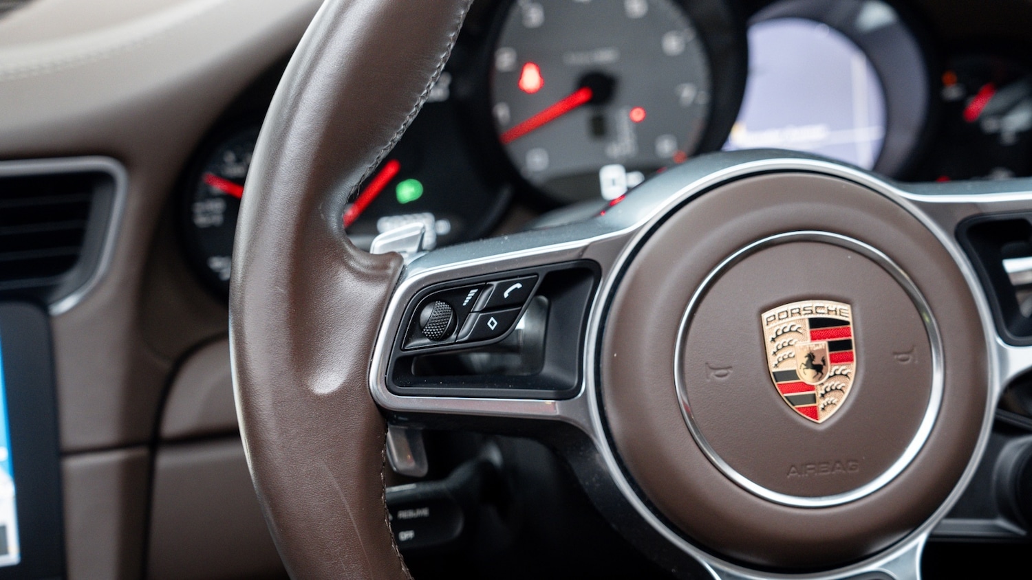 Used Porsche 911 2016 for sale - 77063315: Photo 24