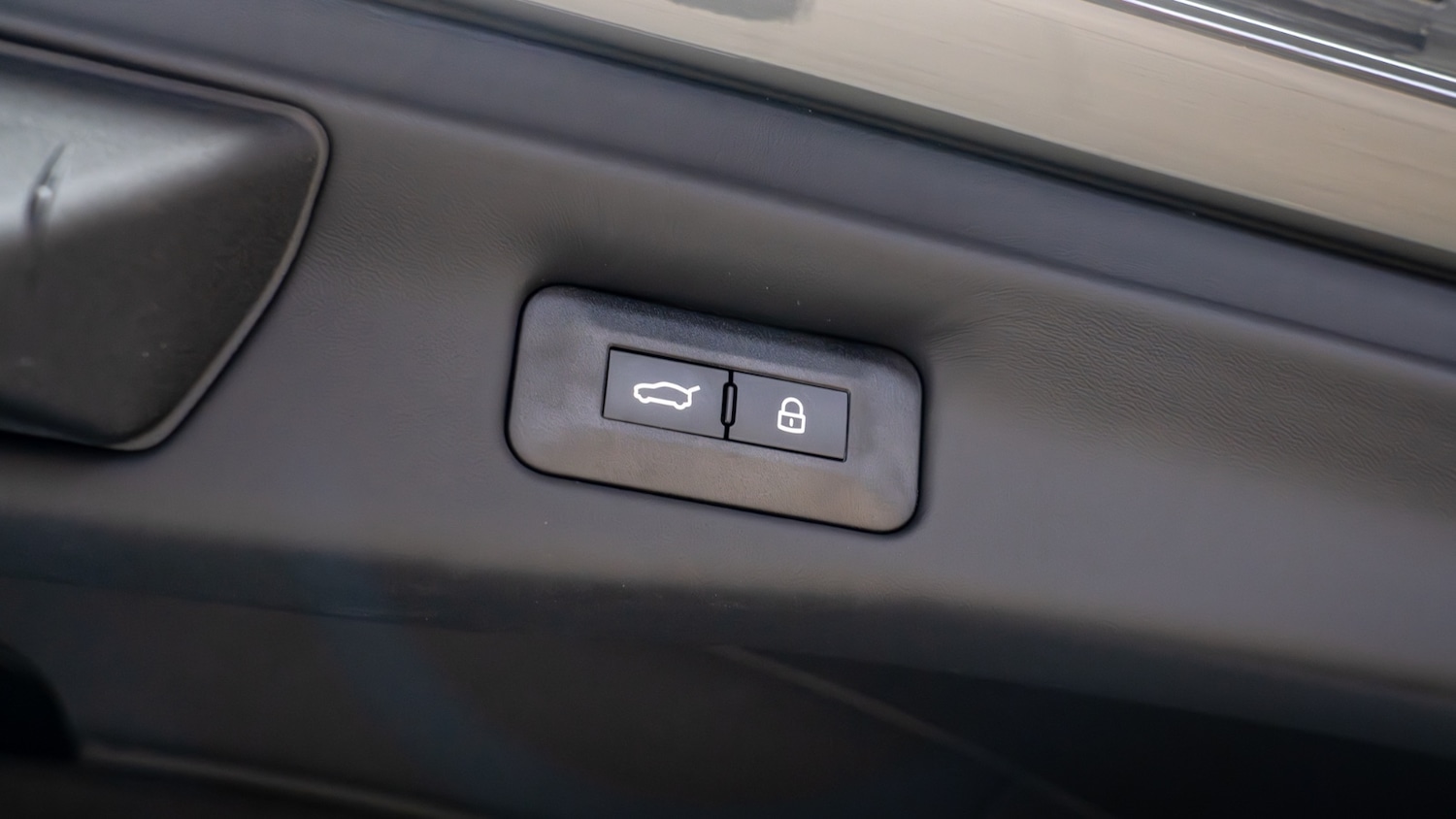 Used Ferrari Purosangue 2025 for sale - 76826615: Photo 45