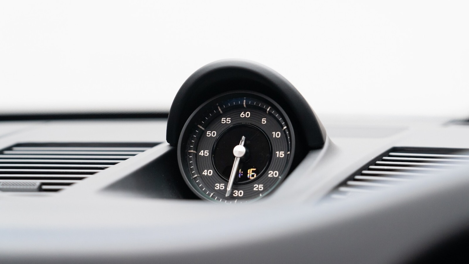 Used Porsche 911 2025 for sale - 76948337: Photo 21