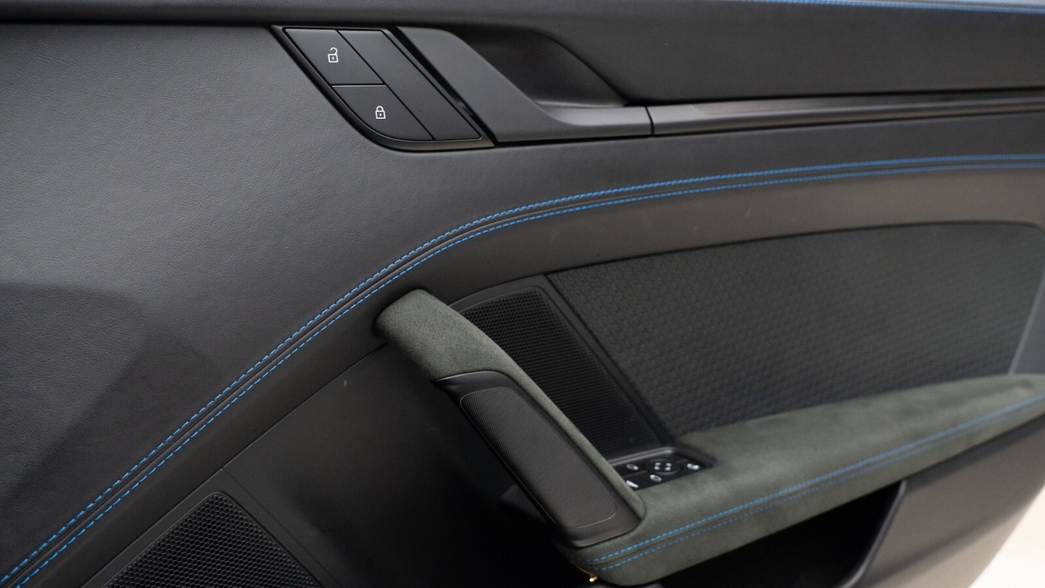 Used Porsche 911 2025 for sale - 76948337: Photo 28