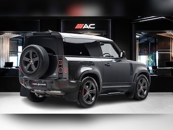 Used Land Rover Defender 2023 for sale - 78846767: Photo