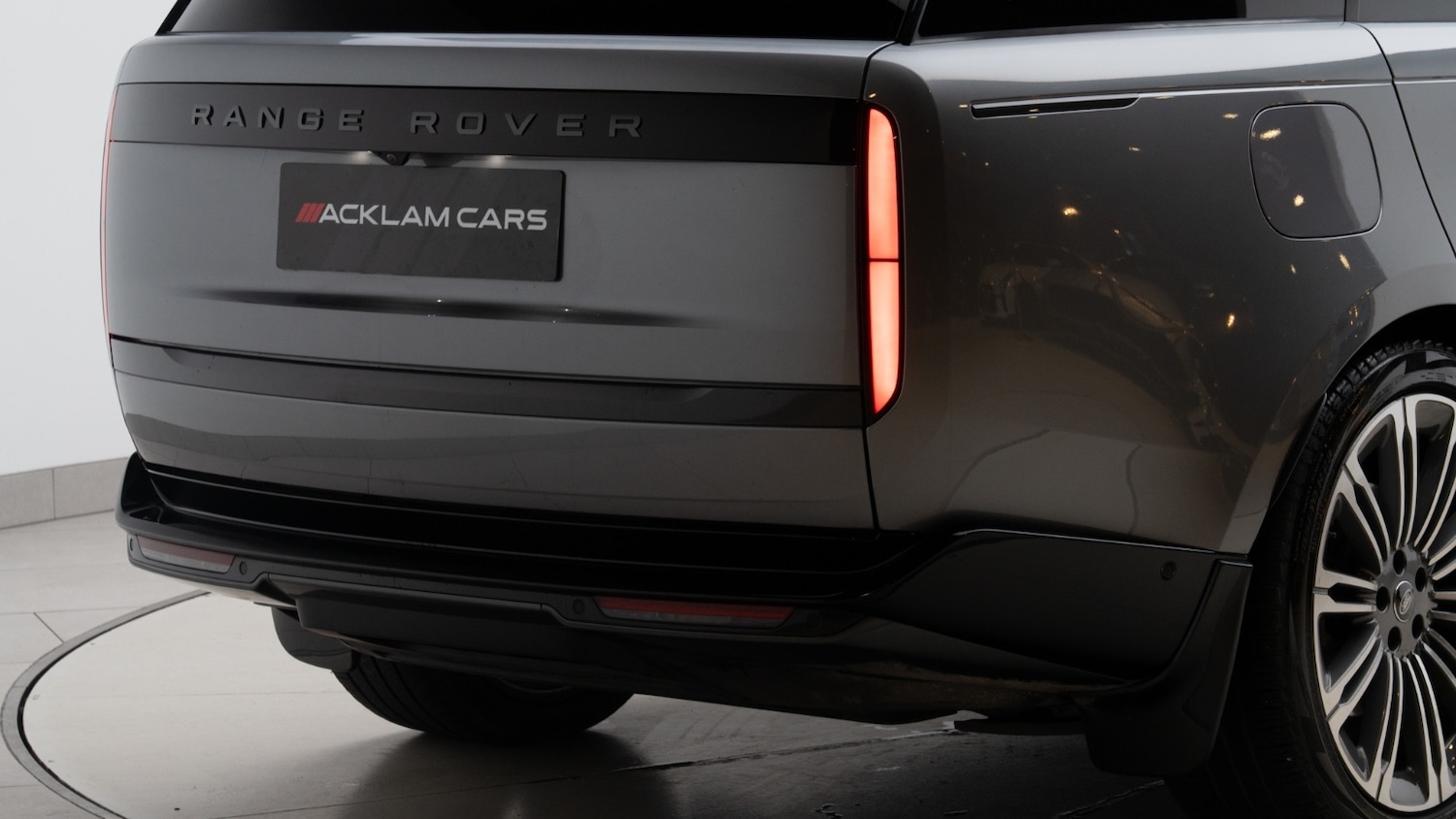 Used Land Rover Range Rover 2024 for sale - 77685776: Photo 11
