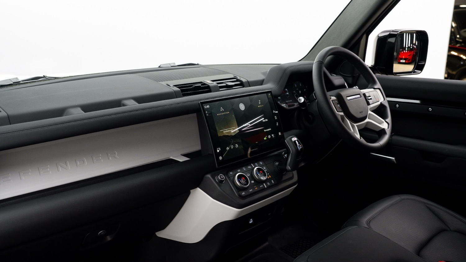 Used Land Rover Defender 2025 for sale - 78165758: Photo 22