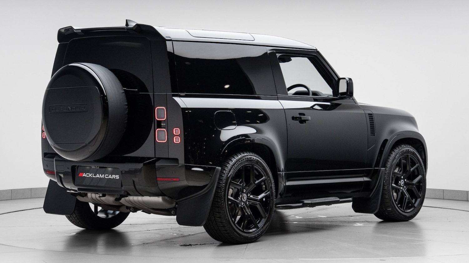 Used Land Rover Defender 2025 for sale - 78165758: Photo 8