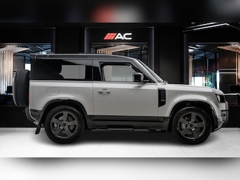 Used Land Rover Defender 2026 for sale - 78846781: Photo