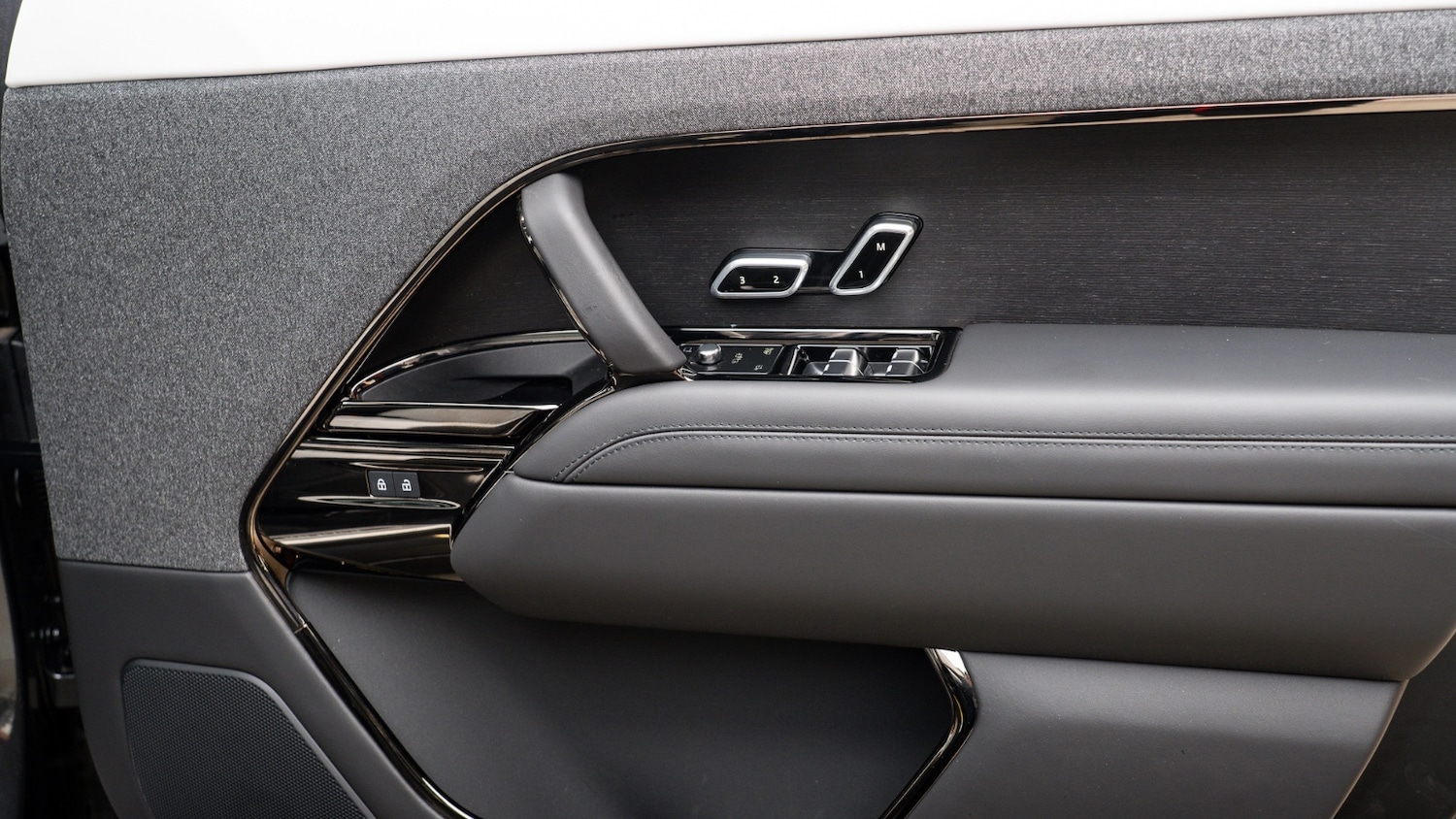 Used Audi Q5 2025 for sale - 77285659: Photo 30