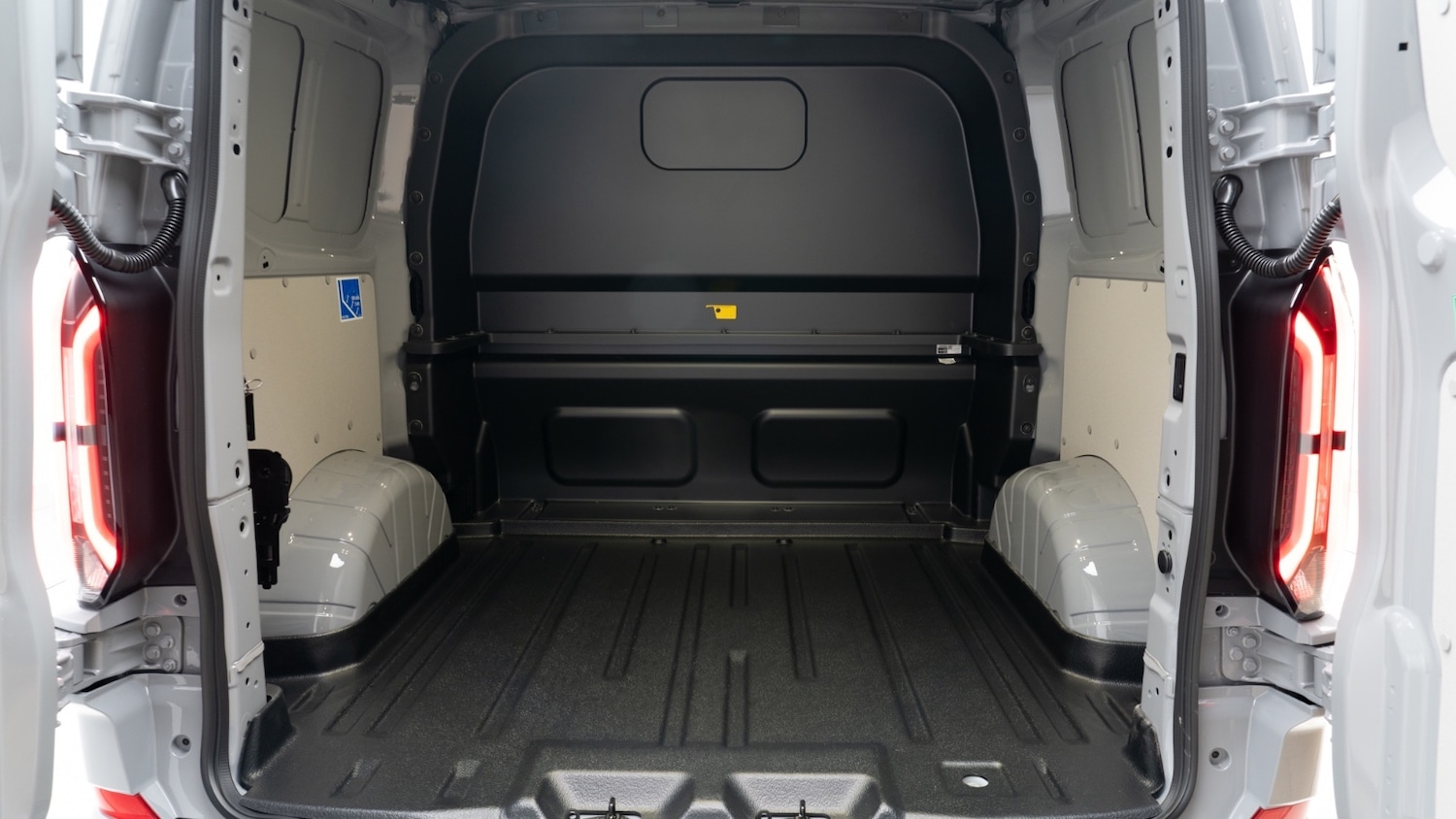 Used Ford Transit Custom 2025 for sale - 76842205: Photo 4