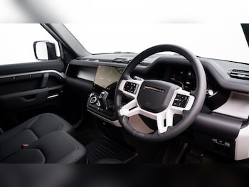 Used Land Rover Defender 2026 for sale - 78706450: Photo