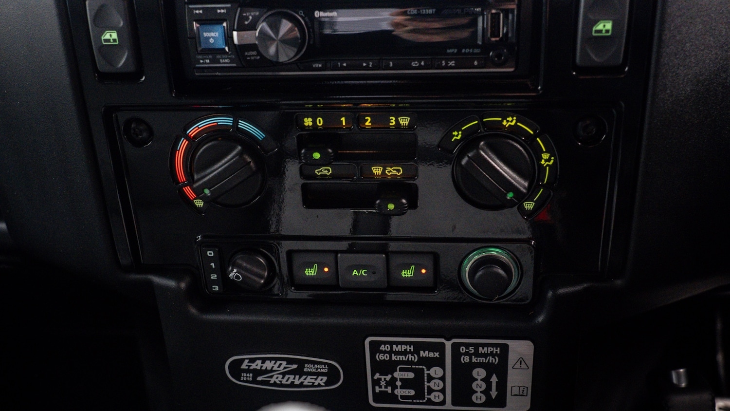 Used Land Rover Defender 2016 for sale - 77903226: Photo 17