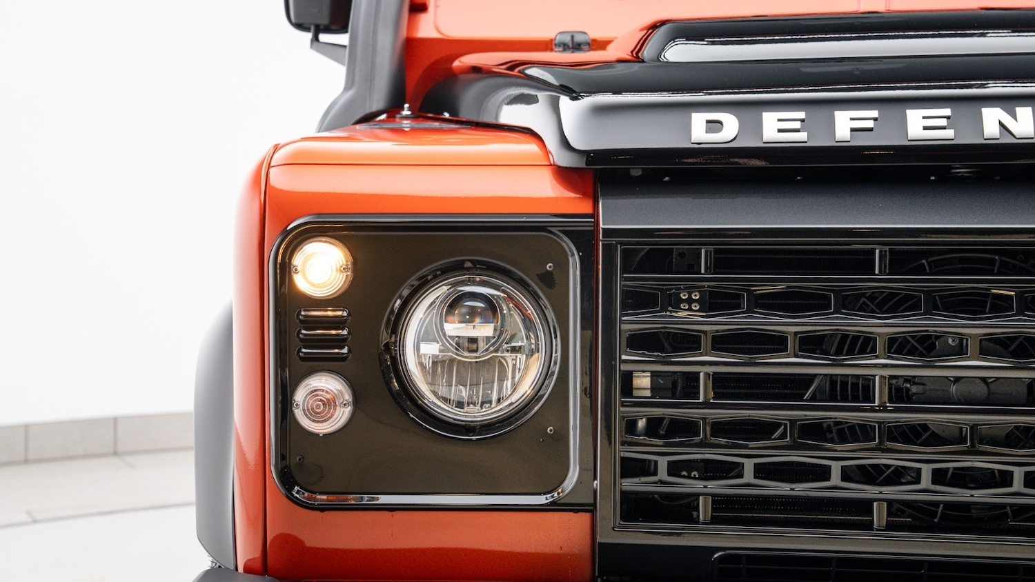 Used Land Rover Defender 2016 for sale - 77903226: Photo 22