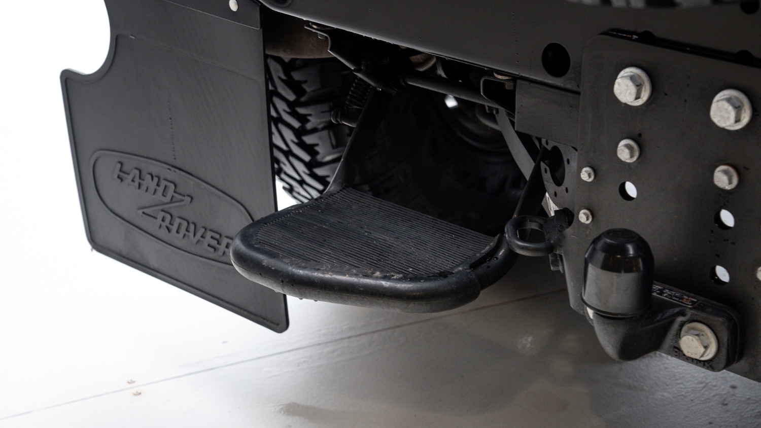 Used Land Rover Defender 2016 for sale - 77903226: Photo 32