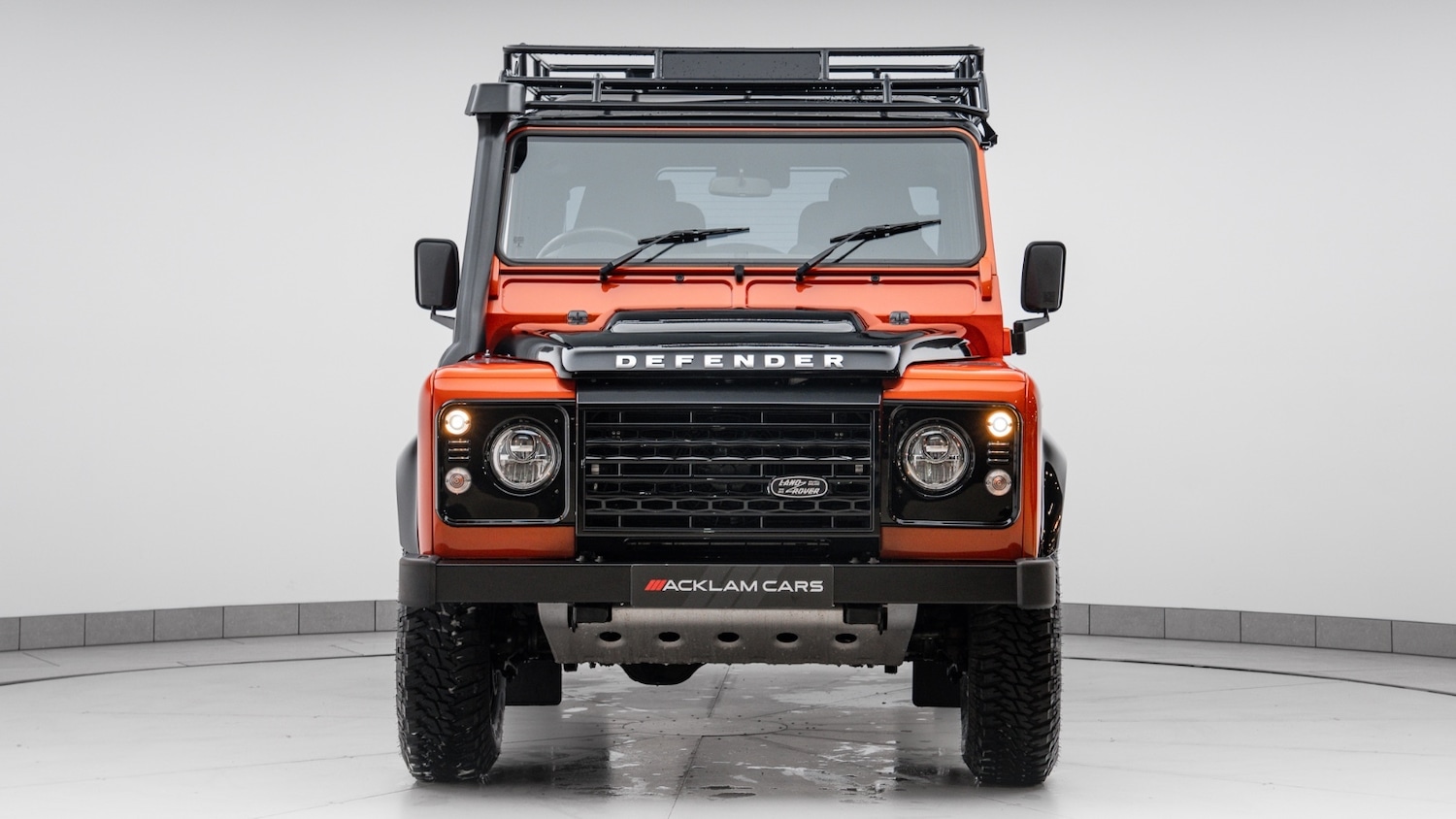 Used Land Rover Defender 2016 for sale - 77903226: Photo 4