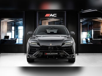 Used Lamborghini Urus 2023 for sale - 79547430: Photo