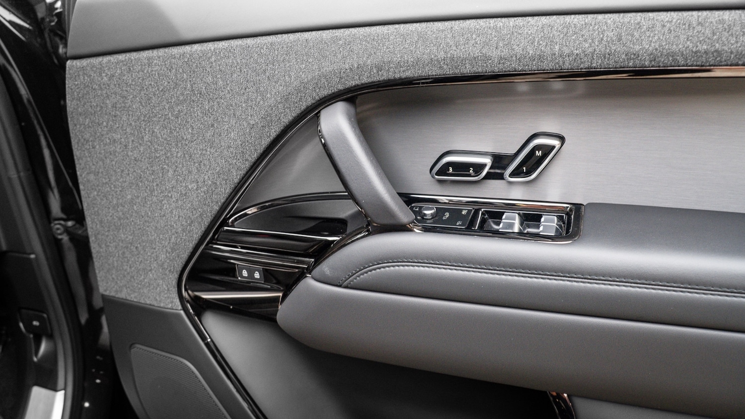 Used Land Rover Range Rover Sport 2023 for sale - 76766102: Photo 14