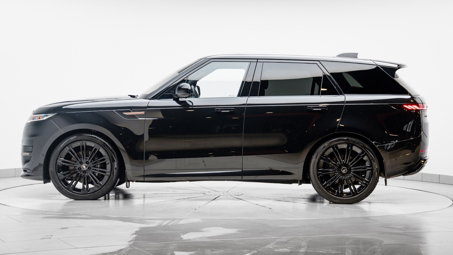 Used Land Rover Range Rover Sport 2023 for sale - 76766102: Photo 6