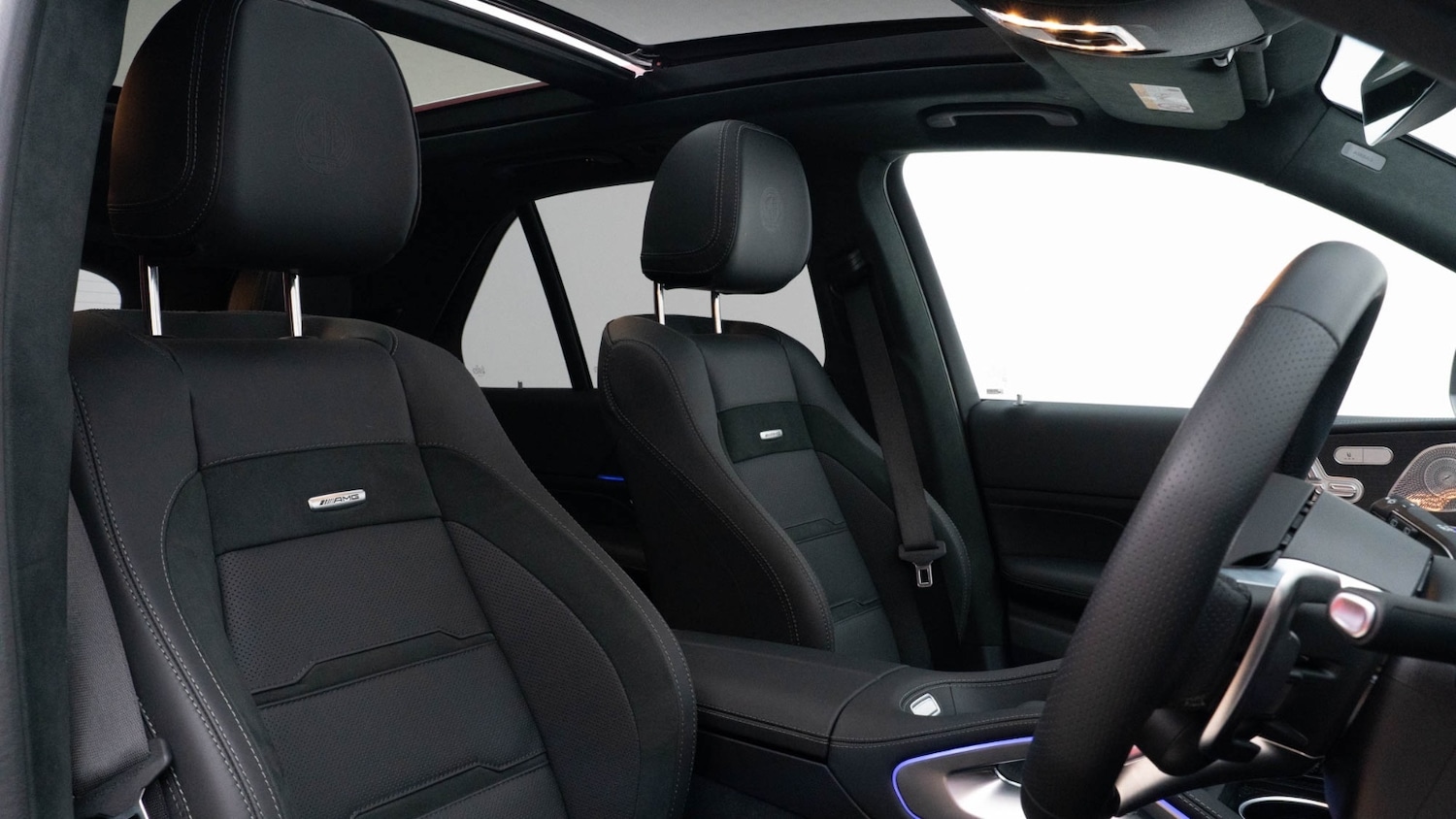 Used Mercedes-Benz GLE 2025 for sale - 76847080: Photo 3