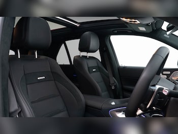 Used Mercedes-Benz GLE 2025 for sale - 76847080: Photo