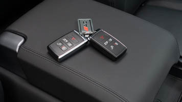 Used Land Rover Defender 110 2024 for sale - 76933158: Photo 35