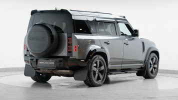 Used Land Rover Defender 110 2024 for sale - 76933158: Photo 6