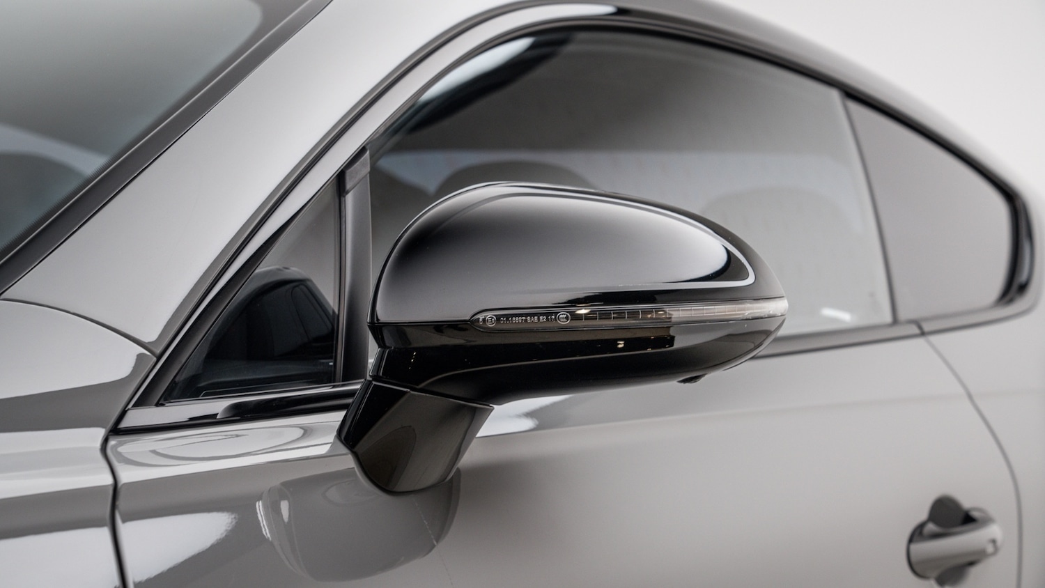 Used Bentley Continental 2023 for sale - 76948489: Photo 46