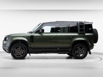 Used Land Rover Defender 2026 for sale - 77778474: Photo