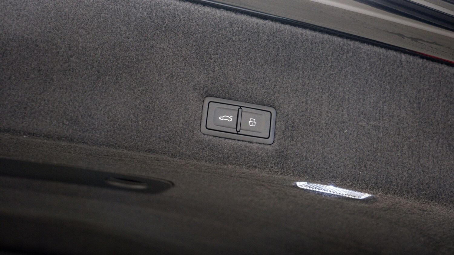 Used Lamborghini Urus 2026 for sale - 78080976: Photo 11