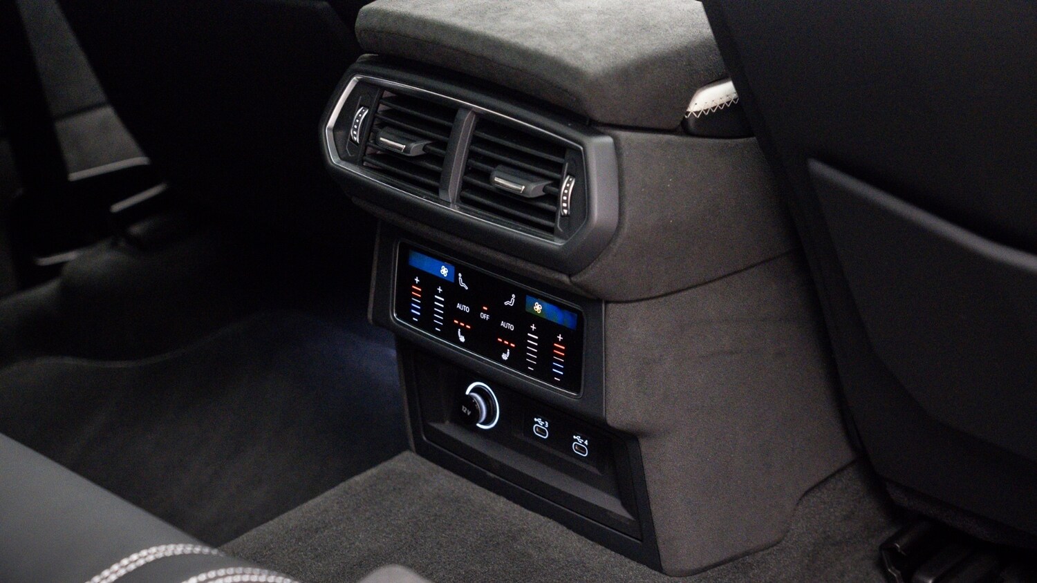 Used Lamborghini Urus 2026 for sale - 78080976: Photo 14