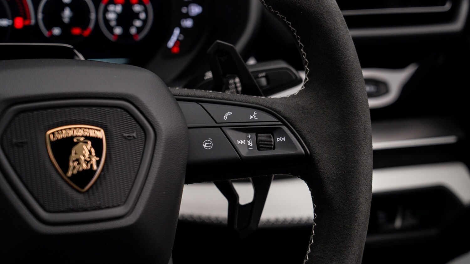 Used Lamborghini Urus 2026 for sale - 78080976: Photo 17