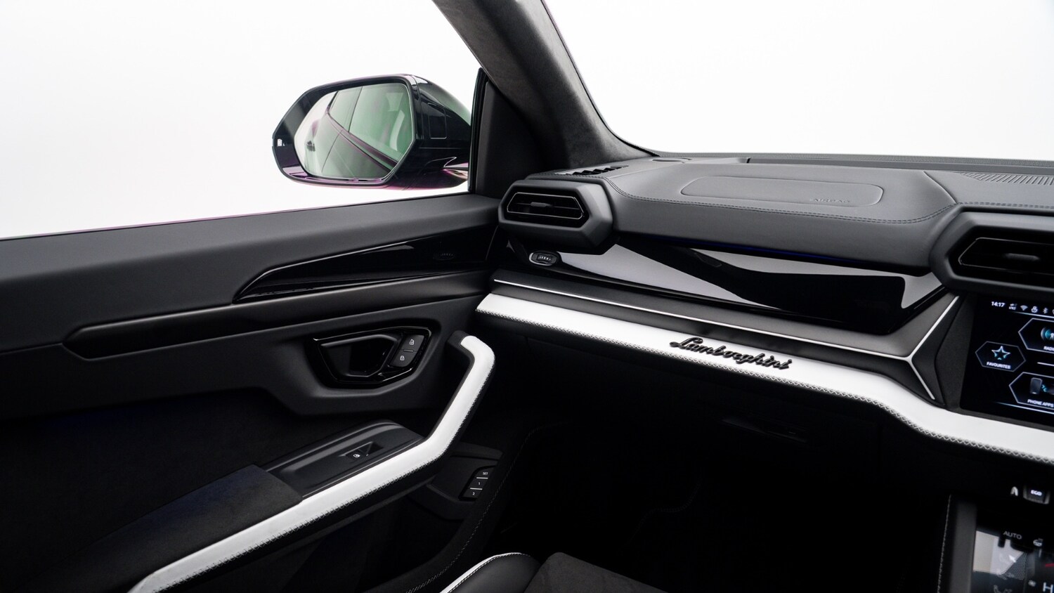 Used Lamborghini Urus 2026 for sale - 78080976: Photo 29