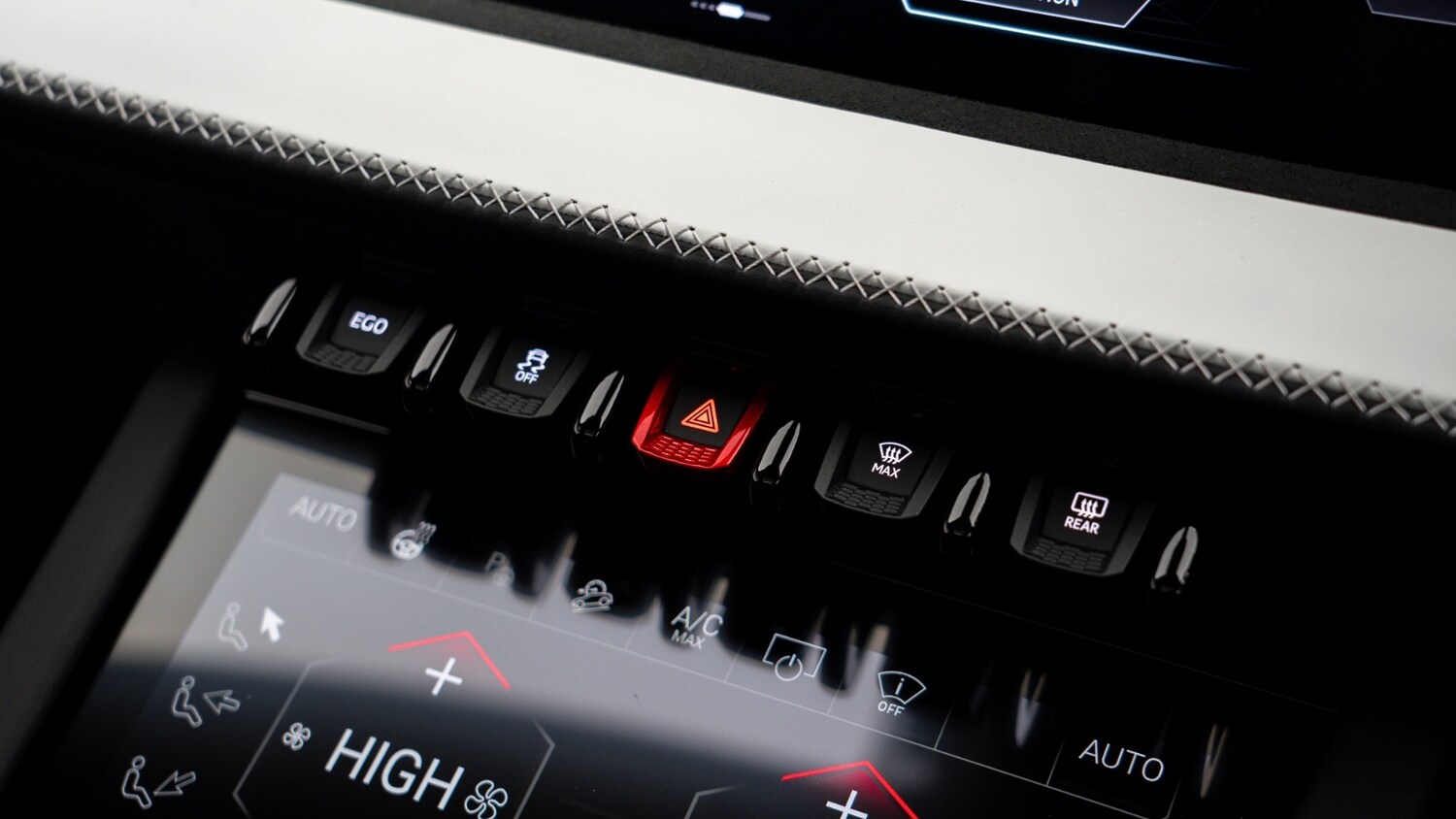 Used Lamborghini Urus 2026 for sale - 78080976: Photo 41