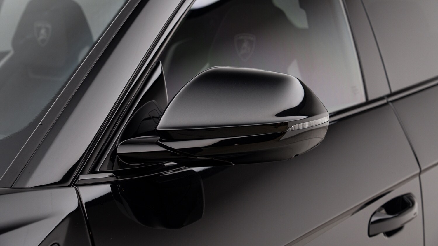 Used Lamborghini Urus 2026 for sale - 78080976: Photo 55