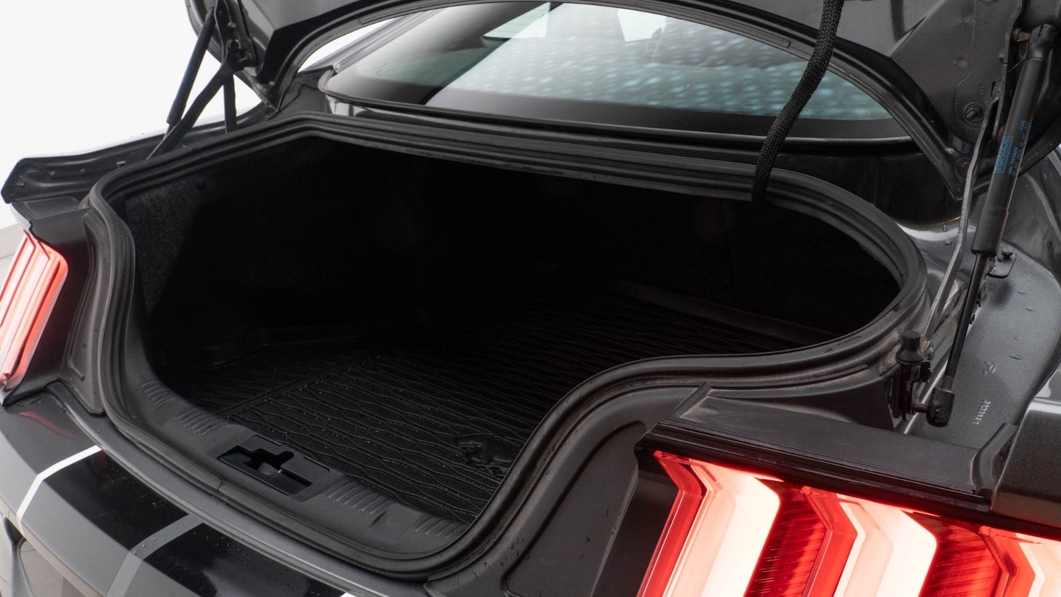 Used Ford Mustang 2019 for sale - 76630295: Photo 13