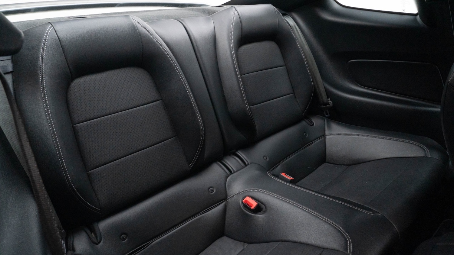 Used Ford Mustang 2019 for sale - 76630295: Photo 15