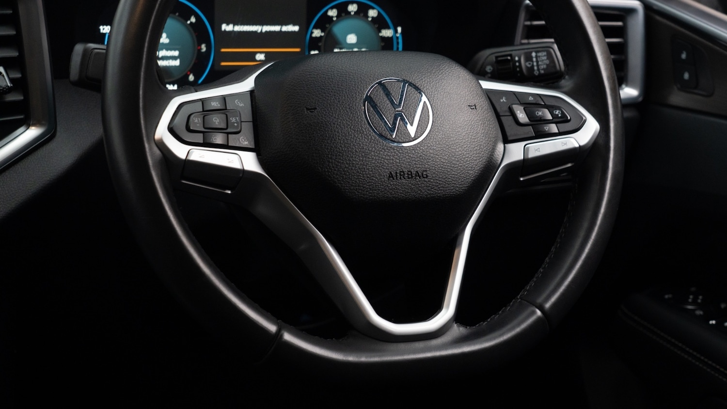 Used Volkswagen Amarok 2024 for sale - 76452222: Photo 13