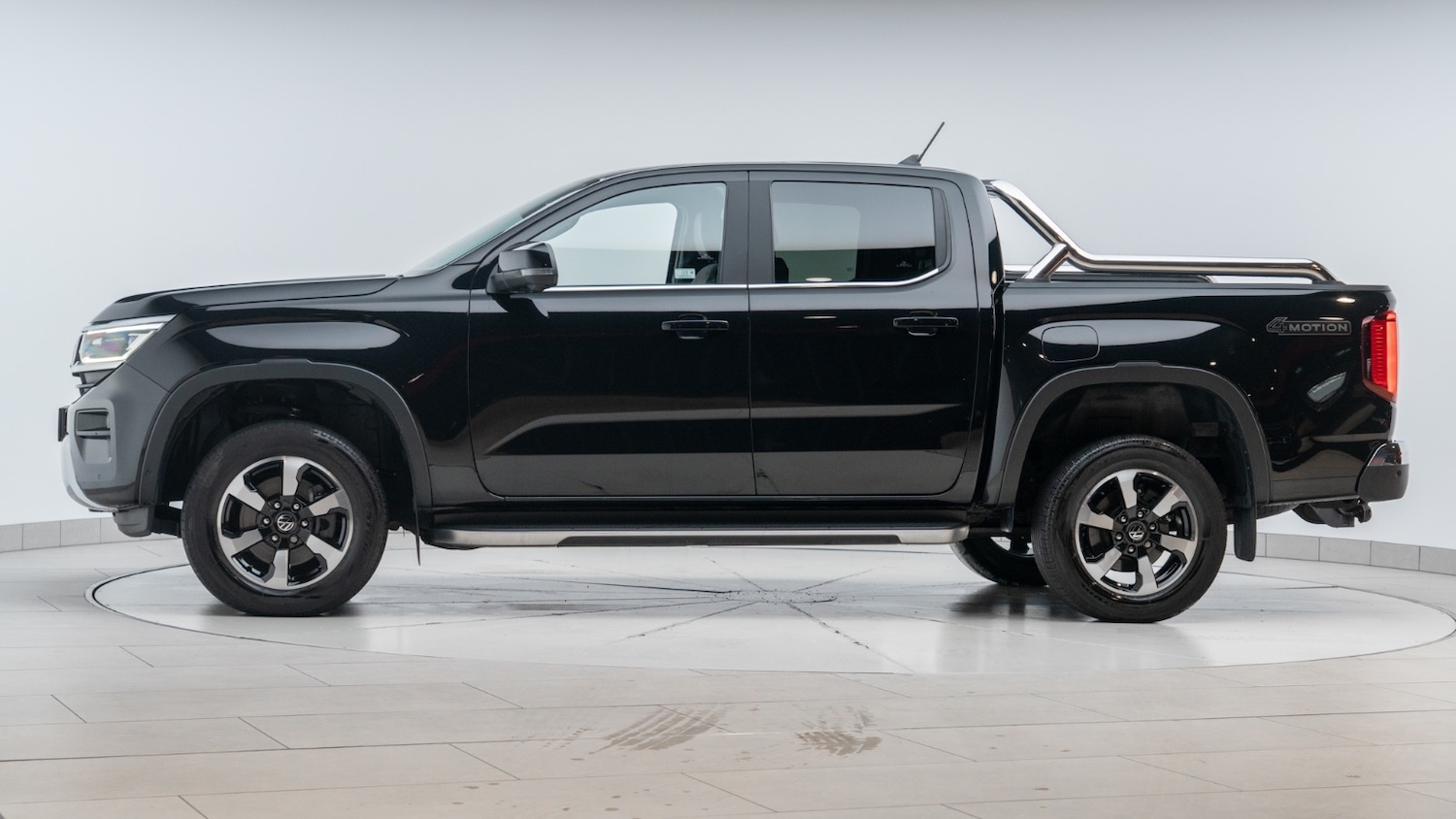Used Volkswagen Amarok 2024 for sale - 76452222: Photo 5