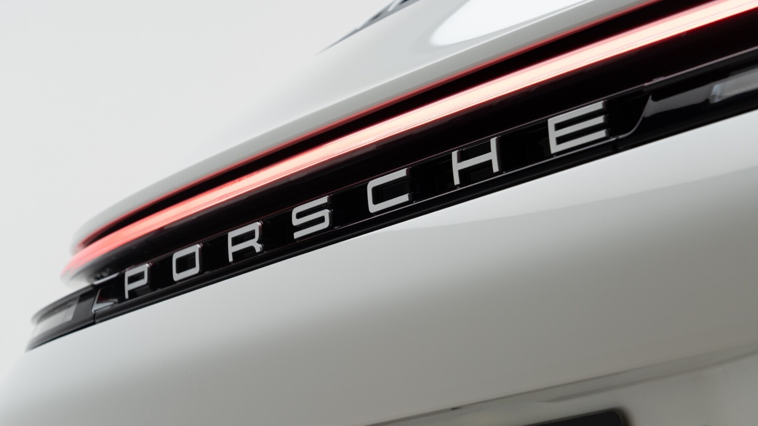 Used Porsche 911 2025 for sale - 77841482: Photo 15