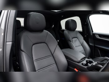 Used Porsche Cayenne 2025 for sale - 77326323: Photo