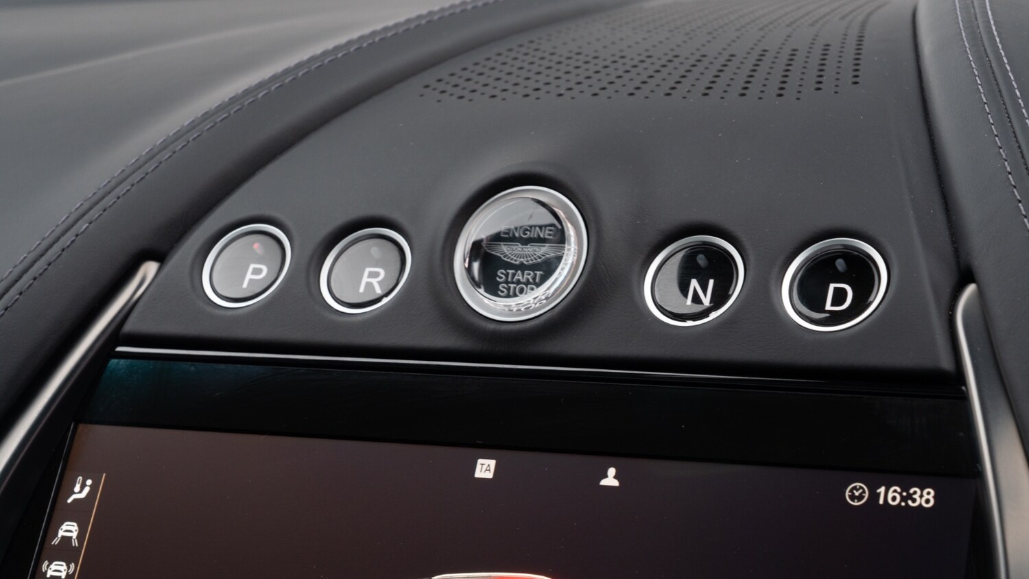 Used Aston Martin DBX 2024 for sale - 77640762: Photo 29