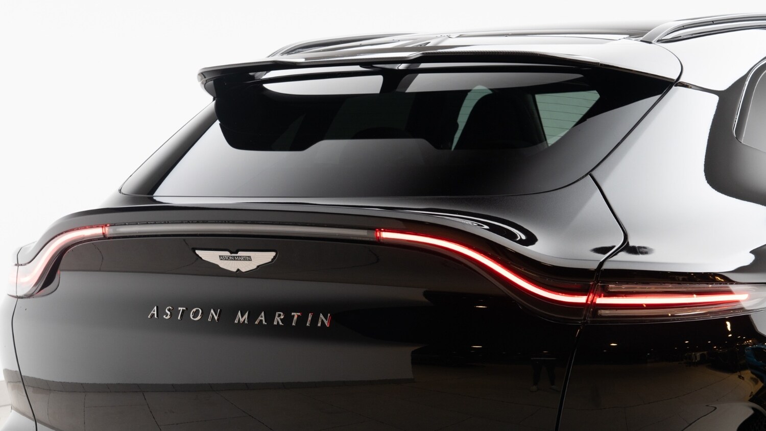 Used Aston Martin DBX 2024 for sale - 77640762: Photo 9