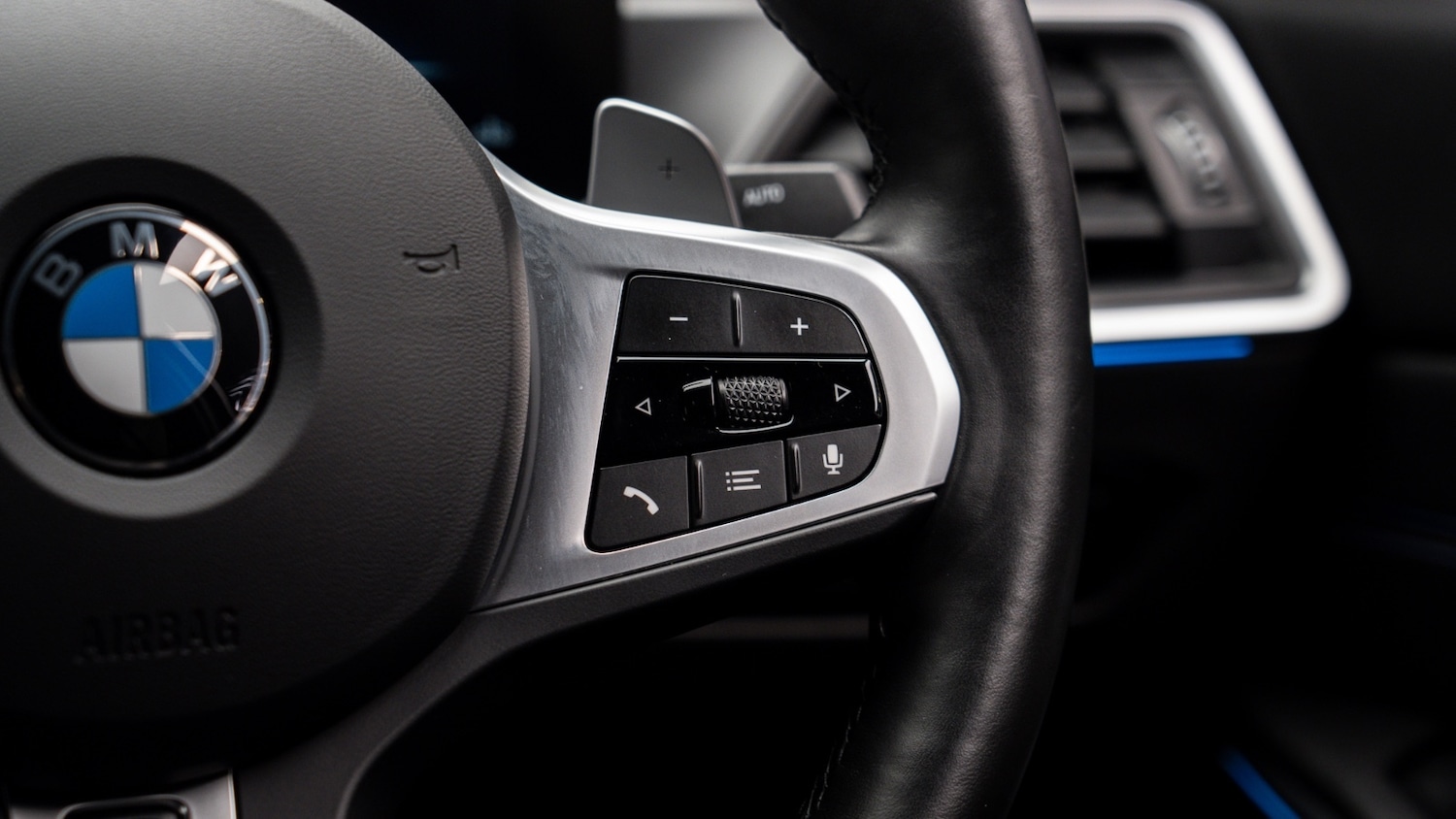 Used BMW 3 Series 2024 for sale - 77725935: Photo 12